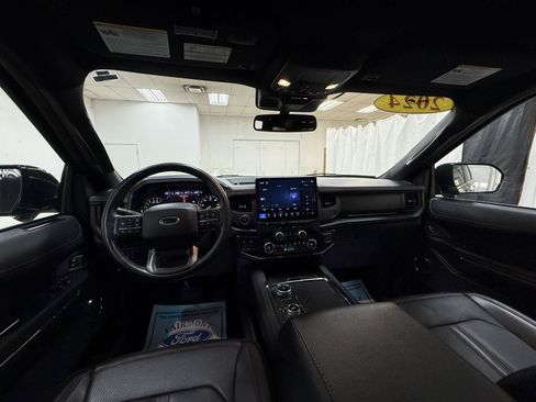 Used 2024 Ford Expedition Max Limited AWD/4WD image 21