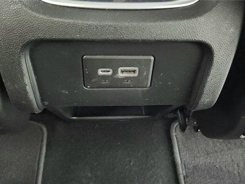 Used 2021 Chevrolet Blazer LT image 16