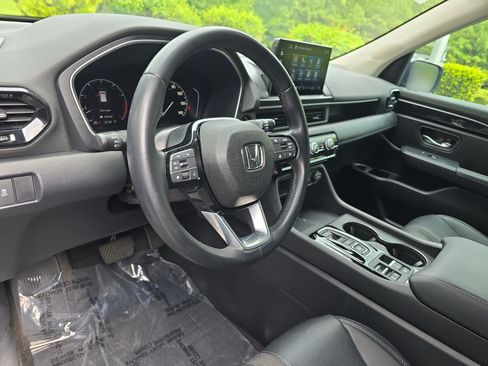 Used 2024 Honda Pilot EX-L image 17