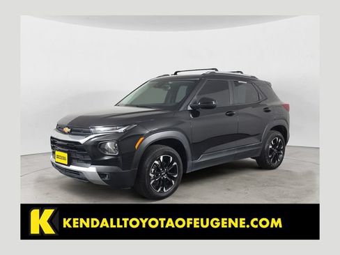 Used 2023 Chevrolet TrailBlazer LT w/ Convenience Package AWD/4WD image 1