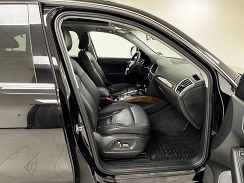 Used 2017 Audi Q5 2.0T Premium w/ Audi MMI Navigation Plus image 14