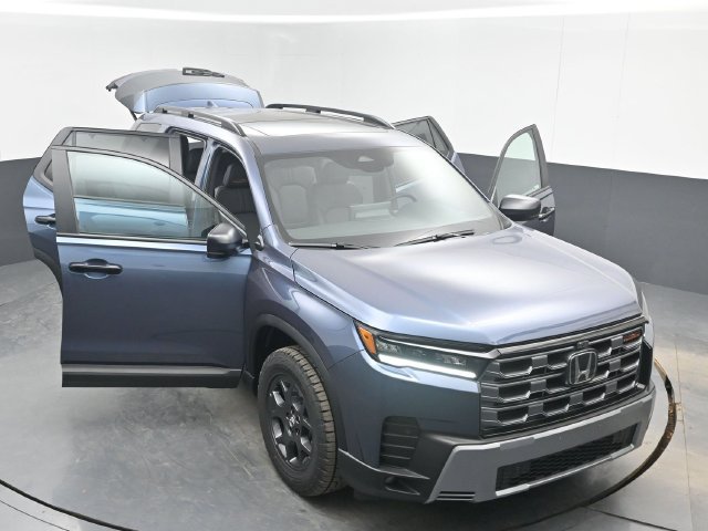 New 2026 Honda Pilot TrailSport image 53