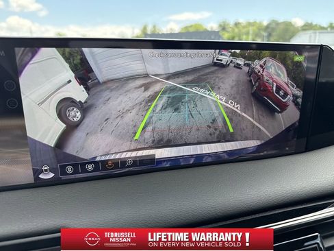 New 2025 Nissan Armada PRO-4X w/ Pro-4X Premium Package image 31