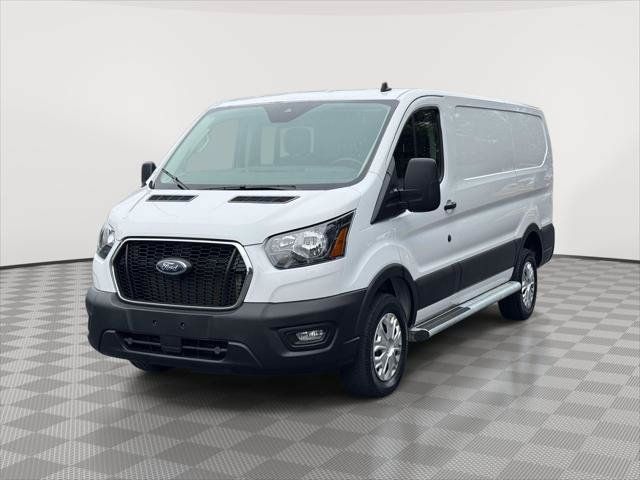 Used 2025 Ford Transit 250 Low Roof w/ Exterior Upgrade Package RWD image 3