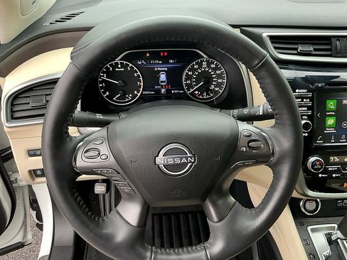 Certified 2023 Nissan Murano Platinum w/ Cargo Package image 16