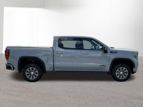 Used 2024 GMC Sierra 1500 AT4 w/ Technology Package AWD/4WD image 2