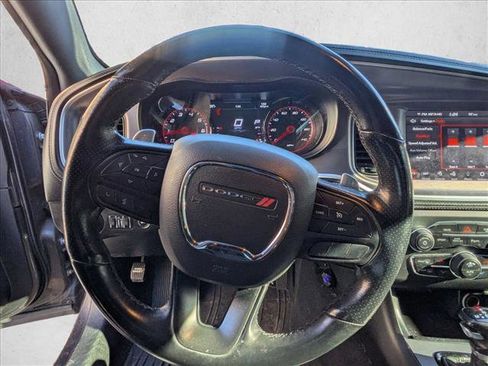 Used 2020 Dodge Charger SXT w/ Plus Group image 19