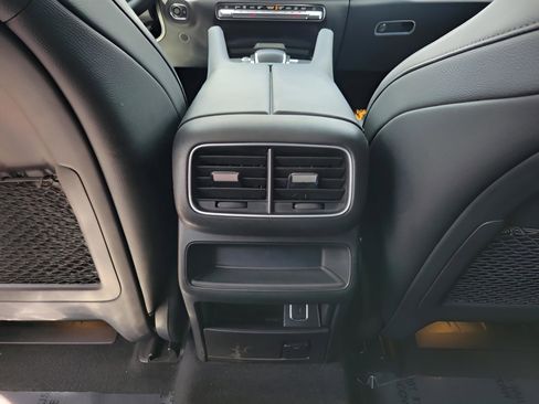 Used 2022 Mercedes-Benz GLE 350 4MATIC image 11