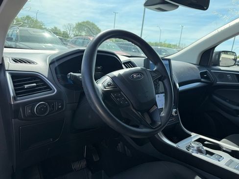 Used 2024 Ford Edge SEL w/ Convenience Package AWD/4WD image 11