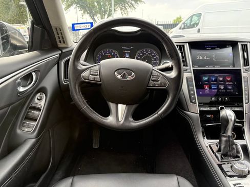 Used 2016 INFINITI Q50 Premium RWD image 8
