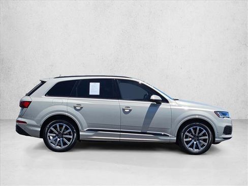 Used 2023 Audi Q7 2.0T Premium Plus w/ Premium Plus Package AWD/4WD image 4