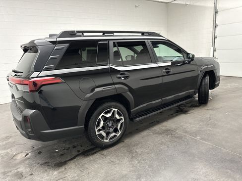 New 2026 Subaru Outback Touring image 7