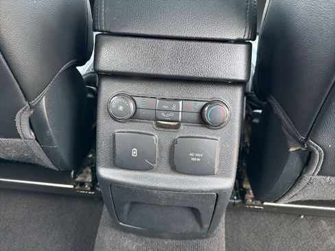 Used 2018 Ford Explorer Limited w/ Equipment Group 301A image 13