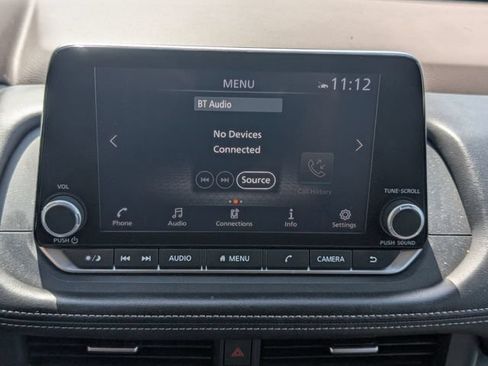 Used 2023 Nissan Rogue SV FWD image 41