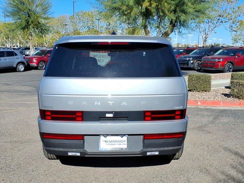 Used 2026 Hyundai Santa Fe SE FWD image 5