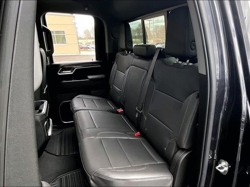 Used 2024 Chevrolet Silverado 2500 LTZ w/ LTZ Convenience Package AWD/4WD image 23