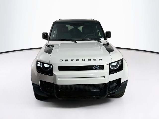 New 2026 Land Rover Defender 110 S AWD/4WD image 2