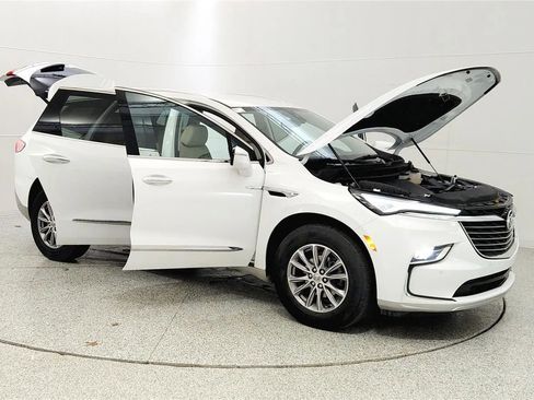 Used 2024 Buick Enclave Essence w/ LPO, Floor Liner Package FWD image 9