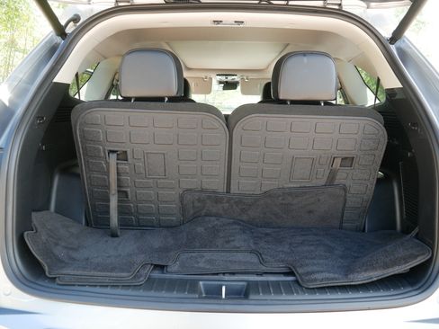 Certified 2025 Kia Sorento EX w/ EX Panoramic Sunroof Package AWD/4WD image 18