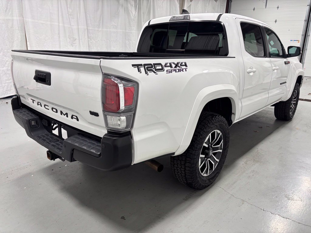 Used 2021 Toyota Tacoma TRD Sport w/ Technology Package AWD/4WD image 7