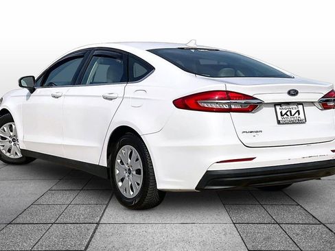 Used 2020 Ford Fusion S image 11