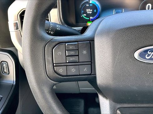 Used 2022 Ford F150 Lightning Pro AWD/4WD image 17