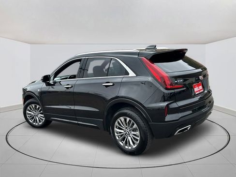 Certified 2024 Cadillac XT4 Premium Luxury FWD image 3