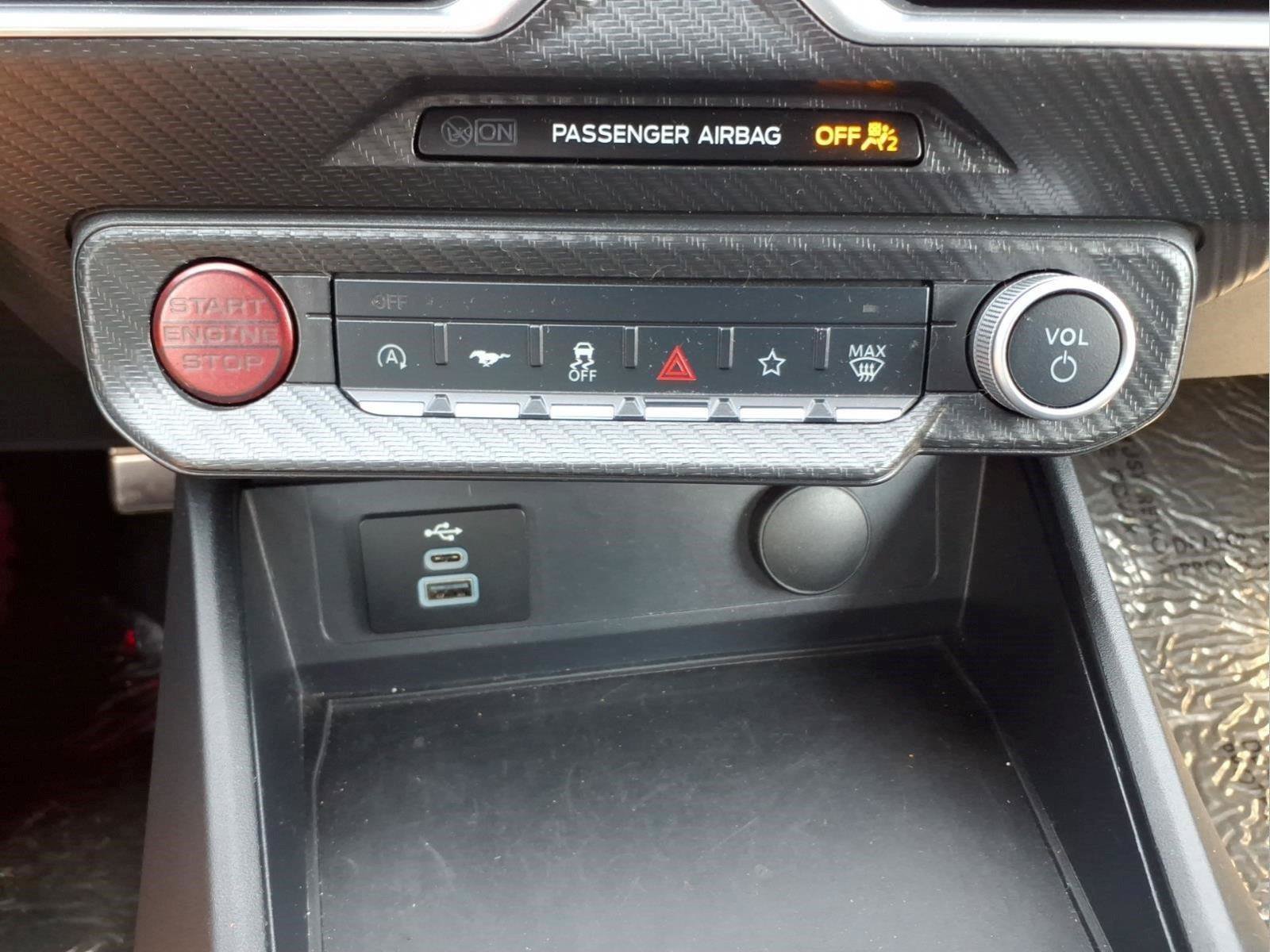 Used 2025 Ford Mustang Premium RWD image 21