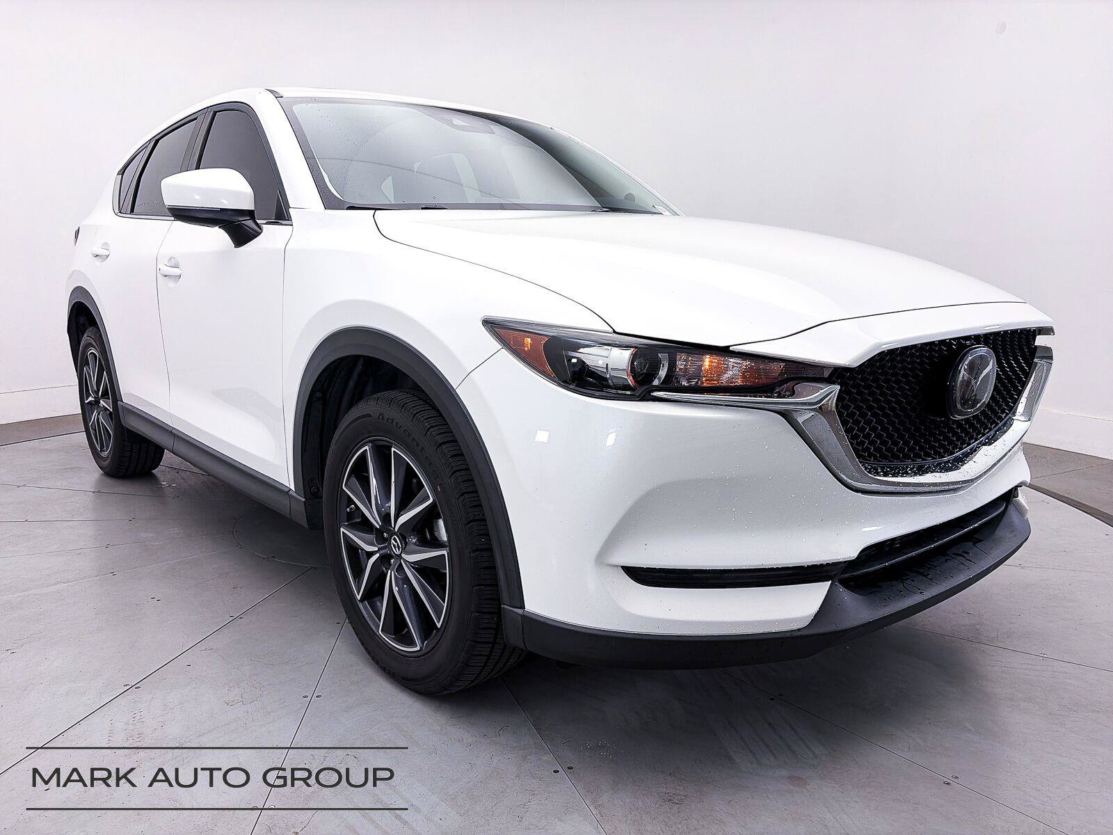 Used 2018 MAZDA CX-5 Touring w/ Preferred Equipment Package FWD image 1