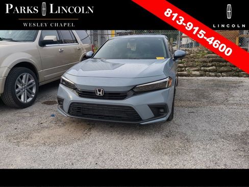 Used 2024 Honda Civic Touring image 7