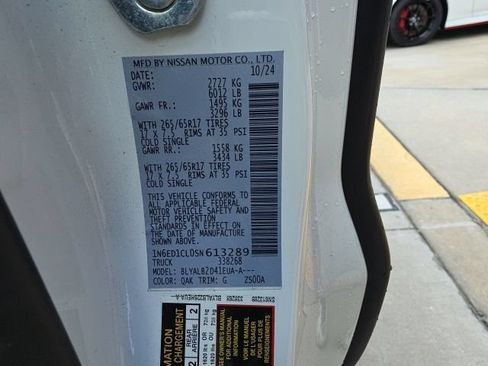 Used 2025 Nissan Frontier SV RWD image 27