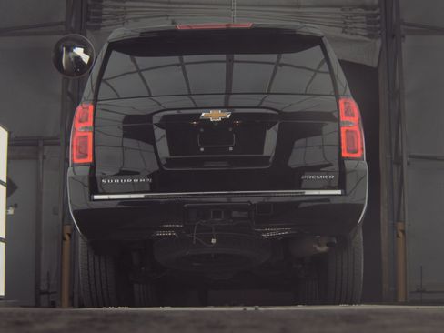 Used 2019 Chevrolet Suburban Premier image 5