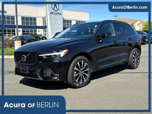 Used 2024 Volvo XC60 B5 Core w/ Protection Package Premier AWD/4WD image 1
