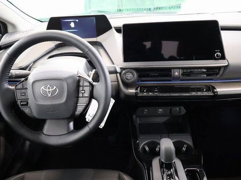 New 2026 Toyota Prius XLE image 13