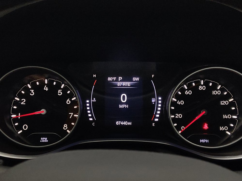 Used 2021 Jeep Compass Latitude FWD image 23