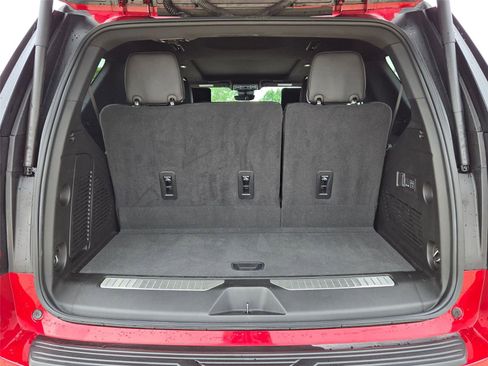 Used 2025 GMC Yukon AT4 Ultimate AWD/4WD image 35