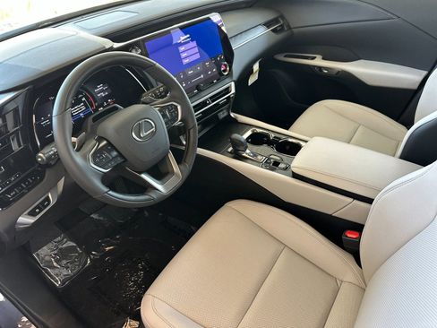 Used 2026 Lexus RX 350 FWD image 10
