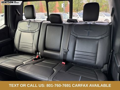 Used 2025 Ford F350 Platinum w/ FX4 Off-Road Package AWD/4WD image 32