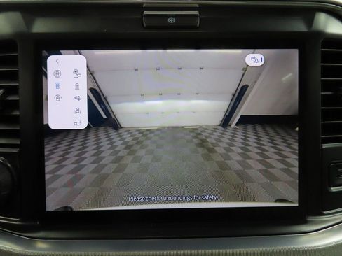 Used 2025 Ford F450 Platinum w/ Platinum Plus Package image 15