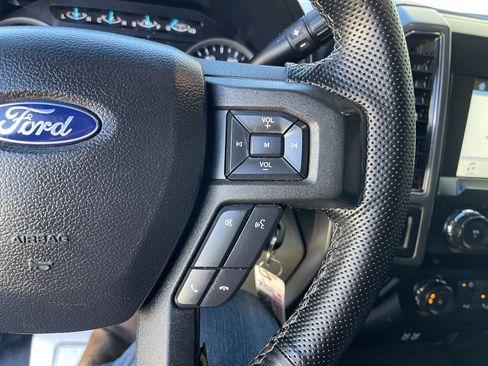 Used 2019 Ford F250 XLT w/ XLT Value Package image 31