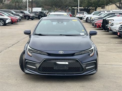 Used 2020 Toyota Corolla SE image 2