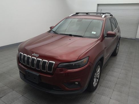 Used 2019 Jeep Cherokee Latitude Plus FWD image 15