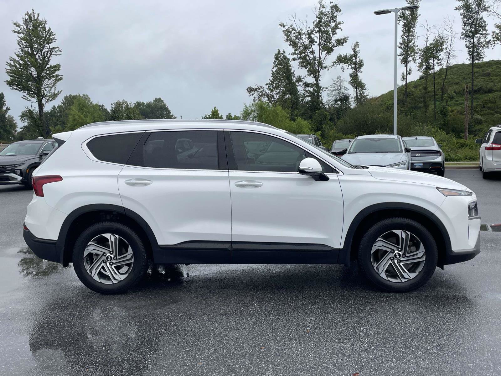 Certified 2023 Hyundai Santa Fe SEL w/ Winter Weather Package FWD image 28