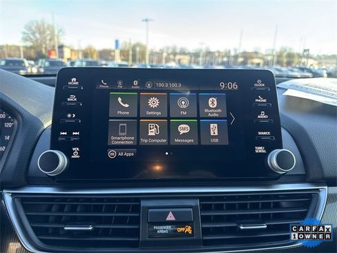 Used 2018 Honda Accord Sport image 18