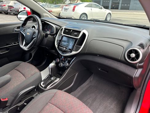 Used 2017 Chevrolet Sonic LT w/ Convenience Package FWD image 22