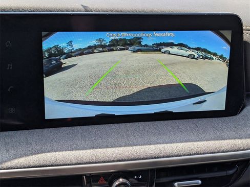 New 2026 Nissan Kicks SV w/ SV Premium Package image 22