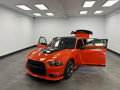 Used 2013 Dodge Charger SRT8 w/ Adaptive Cruise Group RWD image 20