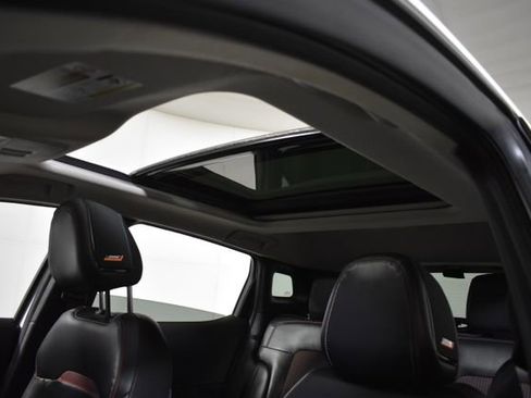 Certified 2025 Nissan Kicks SR w/ SR Premium Package image 39