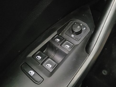 Used 2019 Volkswagen Jetta R-Line w/ R-Line Cold Weather Package FWD image 27