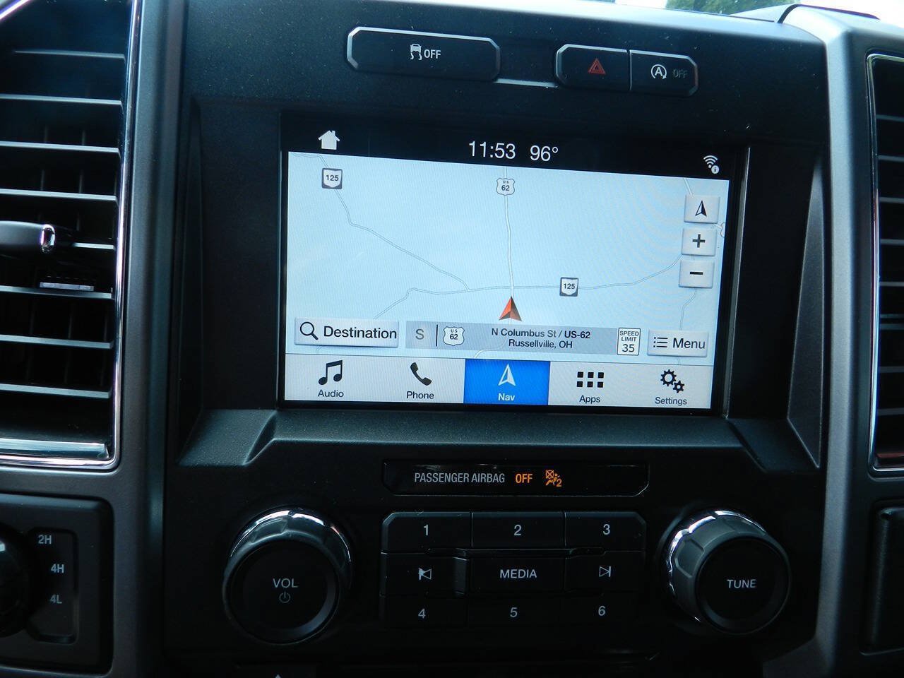 Used 2018 Ford F150 XLT w/ Equipment Group 302A Luxury AWD/4WD image 17